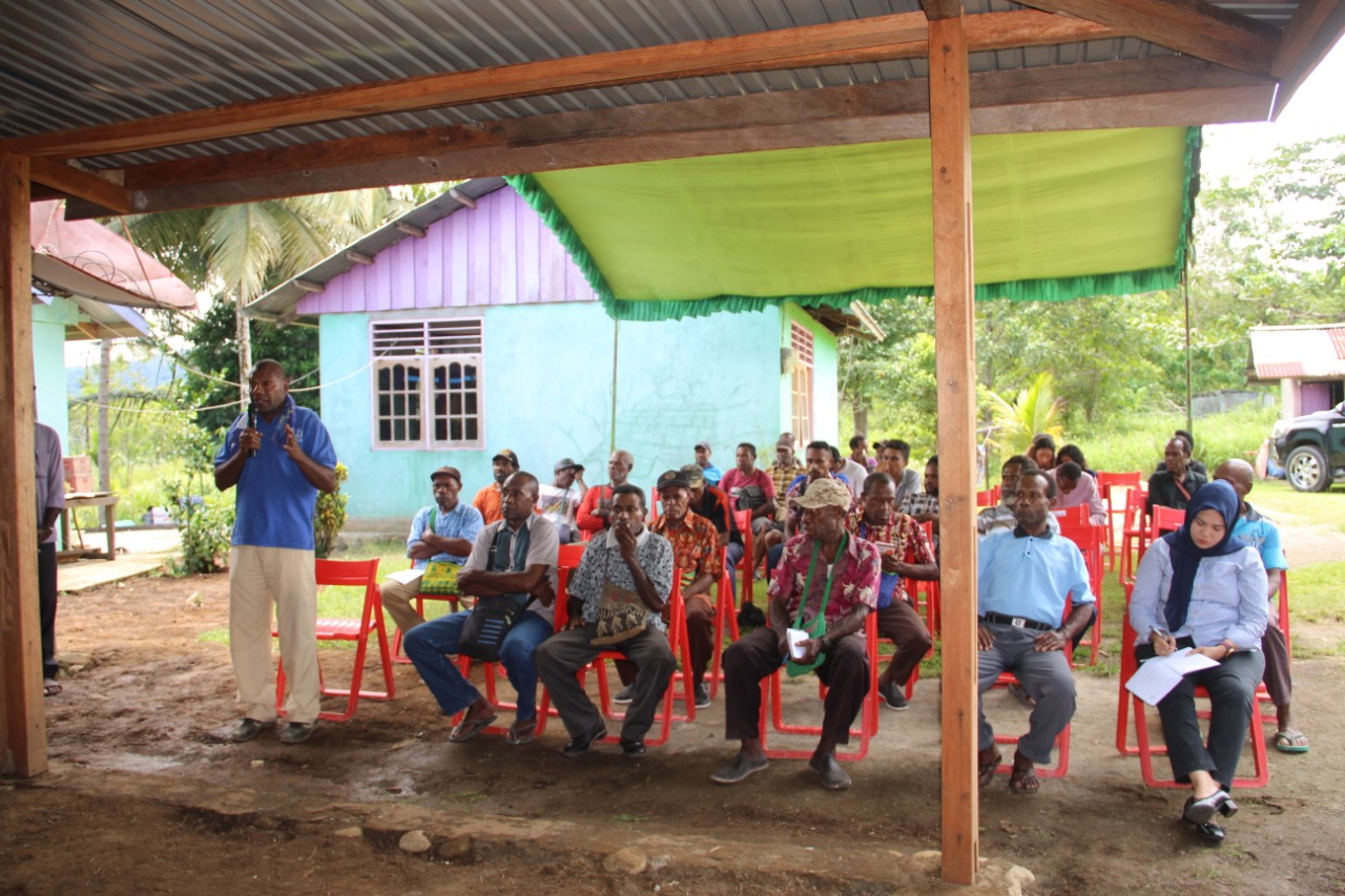 HEARING DIALOG Komisi III bersama Masyarakat Distrik Besum. Selasa, 25 Feb 2020 (4)