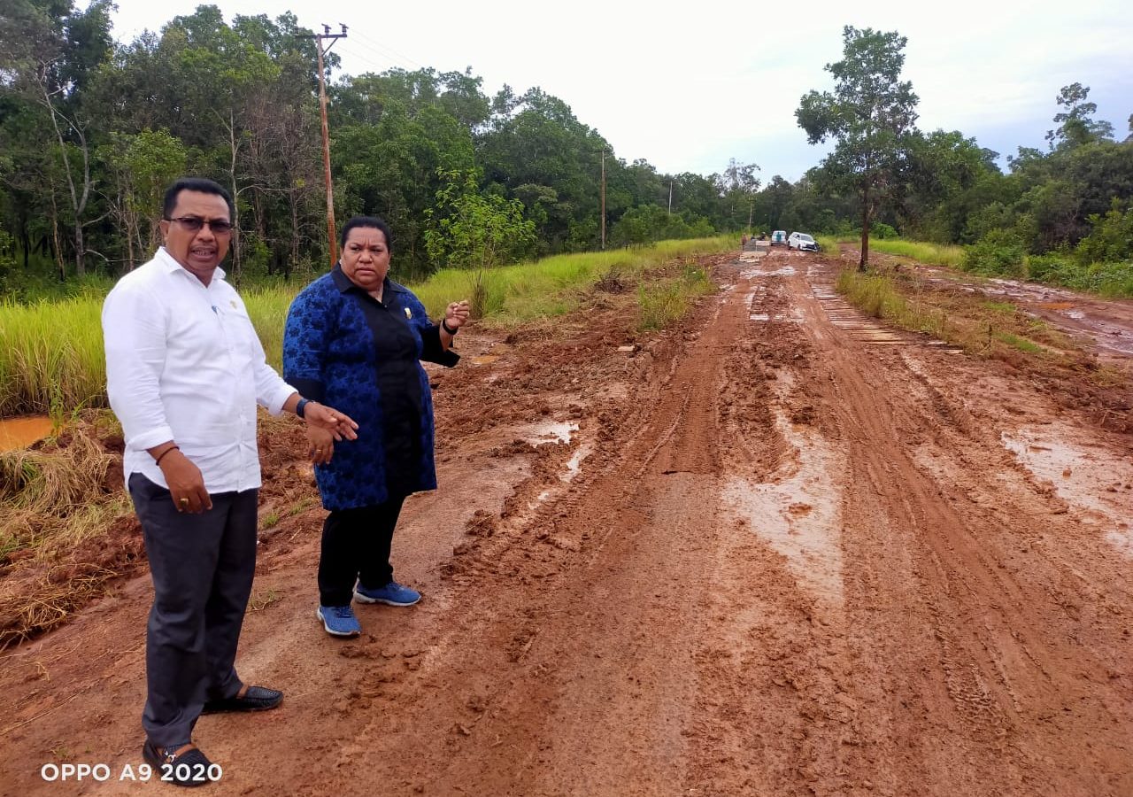 HearingDialog Komisi IV di Distrik Jagebob Merauke, Warga minta ruas jalan provinsi di perbaiki. 29 Feb 2 (4)