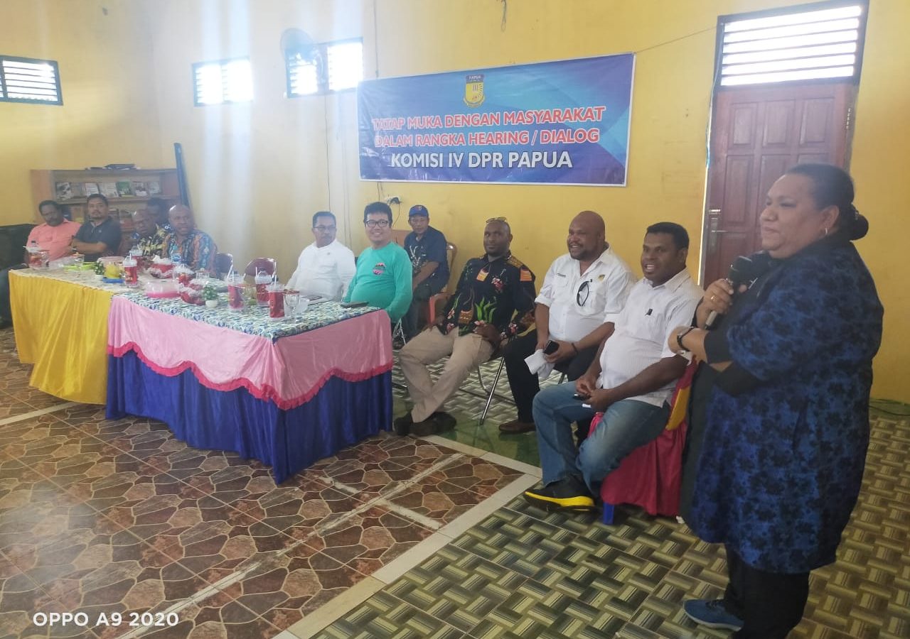 HearingDialog Komisi IV di Distrik Jagebob Merauke, Warga minta ruas jalan provinsi di perbaiki. 29 Feb 2020