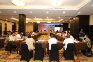 Rapat Koordinasi Evaluasi Penangulangan Covid-19 di Swisbel Hotel Jayapura, Rabu 20 Mei 2020 (8)