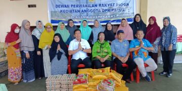 Anggota DPR Papua bersama Sekwan melakukan  kunjungan Kasih.