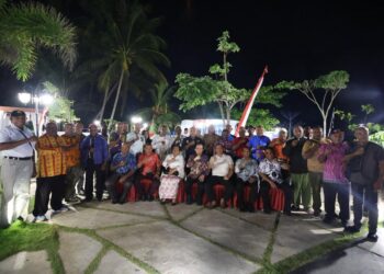 Ketua MRP : Ini baru pertama kali Sepanjang Sejarah , Pj Gubernur  bertemu dengan Ondoafi dan Tokoh Adat